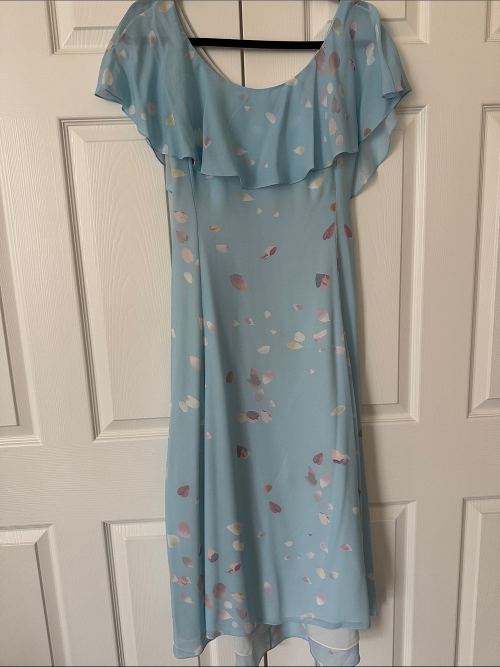 Theory- Light Blue Silk Dress with White, Mauve and Muted Pink Pint - Picture 5 of 9